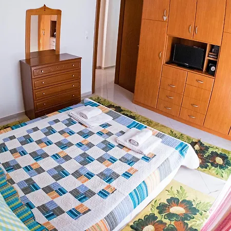 Apartment Quiet Close To The Center Of *