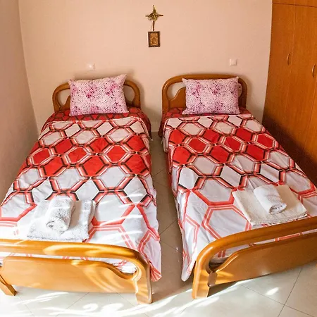Apartment Quiet Close To The Center Of
